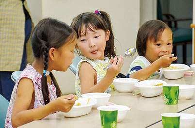 こども食堂「にこにこ清風食堂」