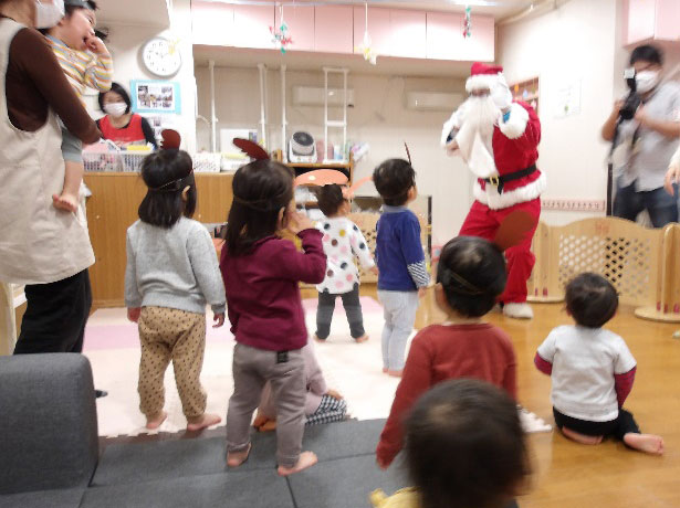 クリスマス会〈あひる組：1歳児〉