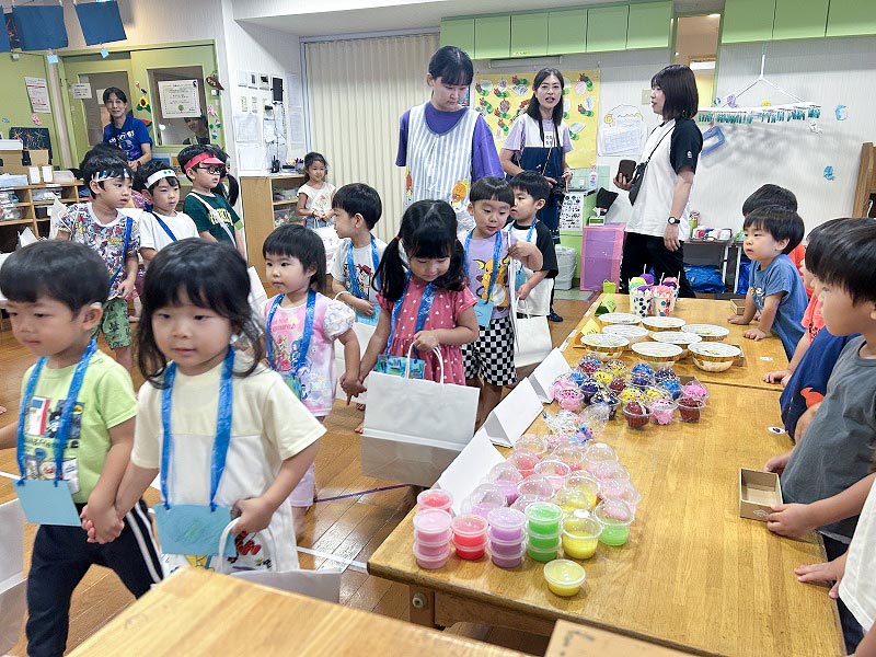 おみせやさんごっこ