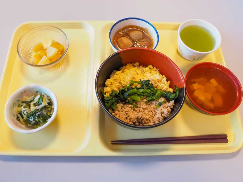 〈季節のレシピ〉菜の花丼
