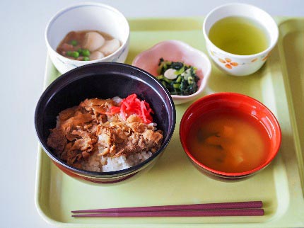 高齢者施設用『吉野家の牛丼』